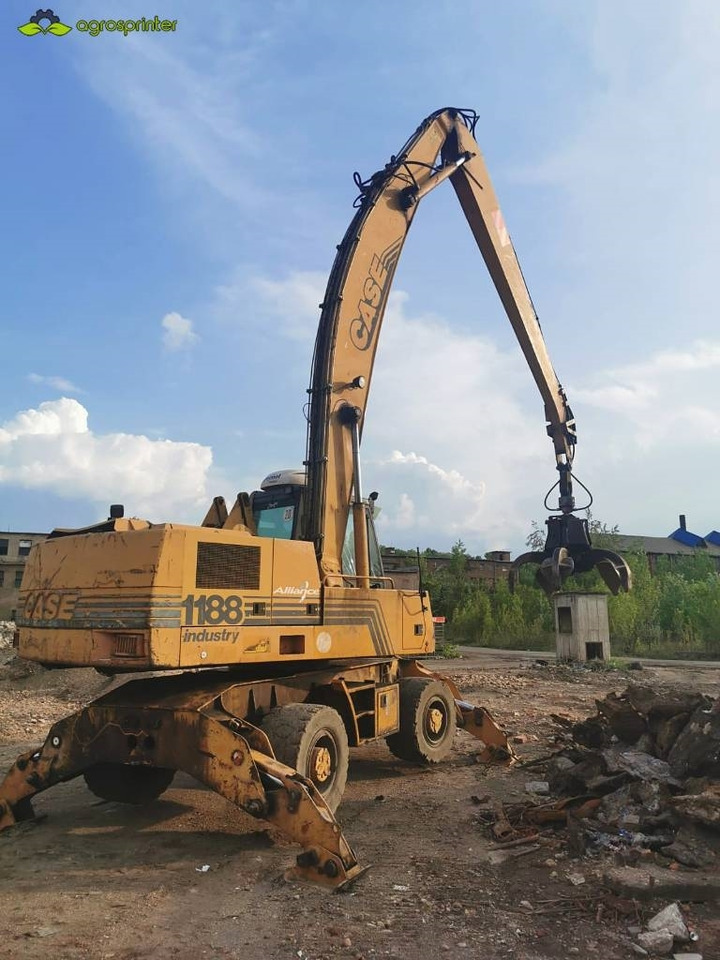 Case Poclain 1188 P - حفارة على عجلات: صور 2 Case Poclain 1188 P - حفارة على عجلات: صور 2