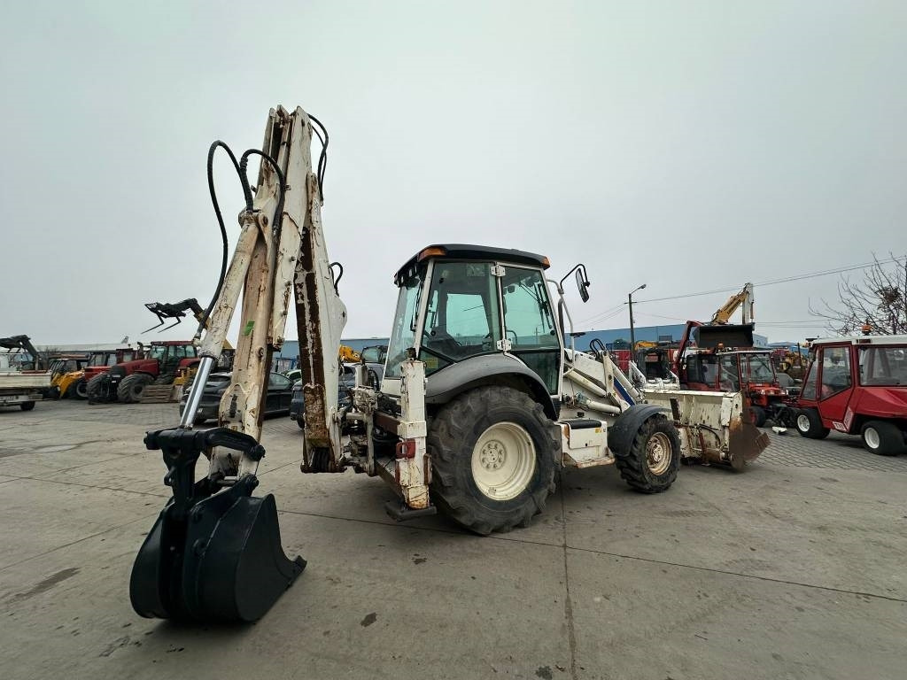 Case SR590-4PS - حفار متعدد الاستخدام: صور 4 Case SR590-4PS - حفار متعدد الاستخدام: صور 4