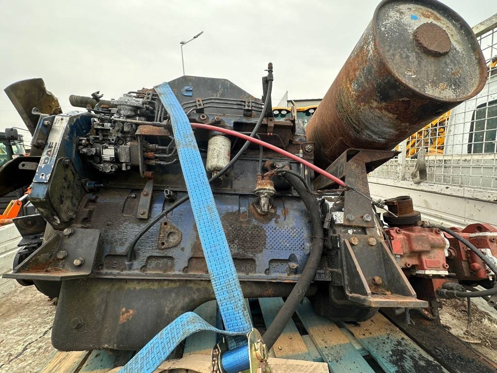 Cummins 315 - المحرك - آلات البناء: صور 3 Cummins 315 - المحرك - آلات البناء: صور 3