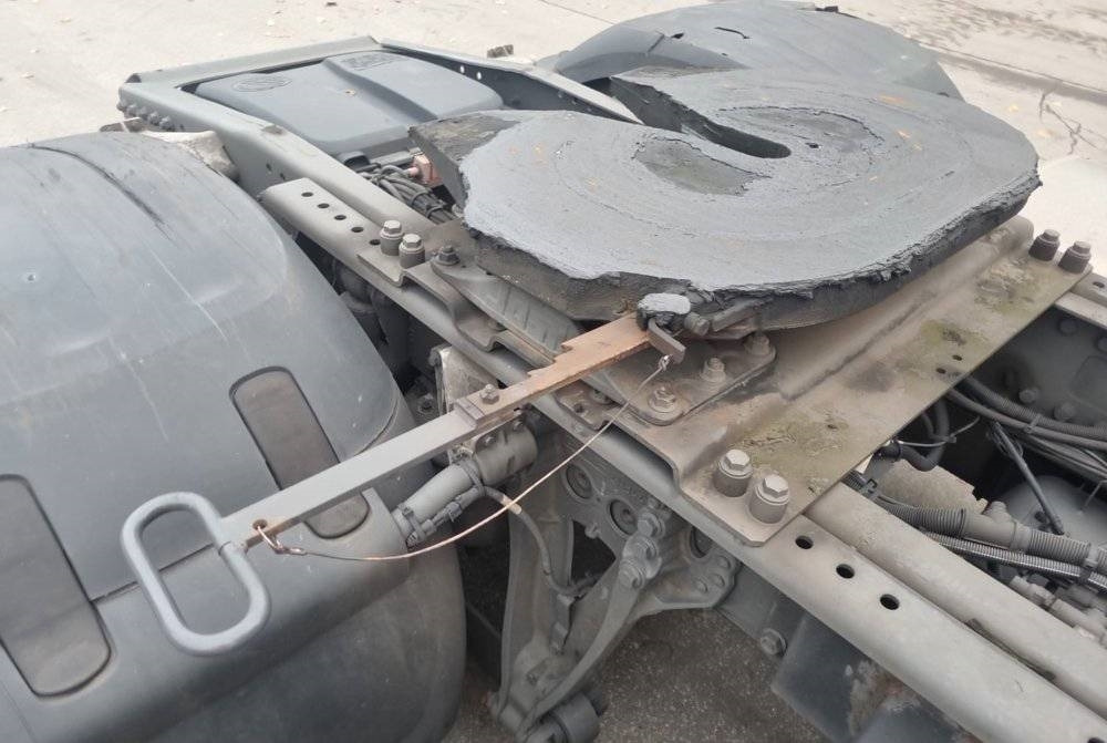 DAF CF 410 - شاحنة جرار: صور 4 DAF CF 410 - شاحنة جرار: صور 4