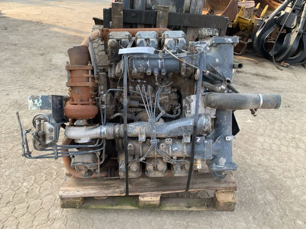 Deutz BF6M1015C ENGINE - المحرك - آلات البناء: صور 1 Deutz BF6M1015C ENGINE - المحرك - آلات البناء: صور 1