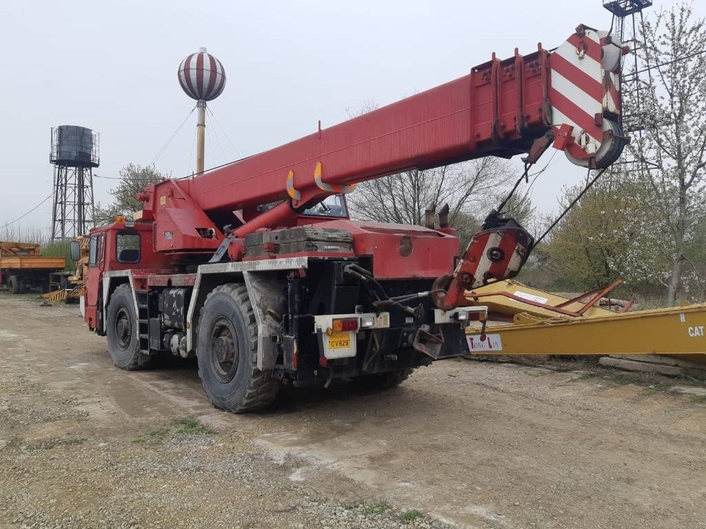 Faun RTF30 - رافعة لجميع التضاريس: صور 5 Faun RTF30 - رافعة لجميع التضاريس: صور 5