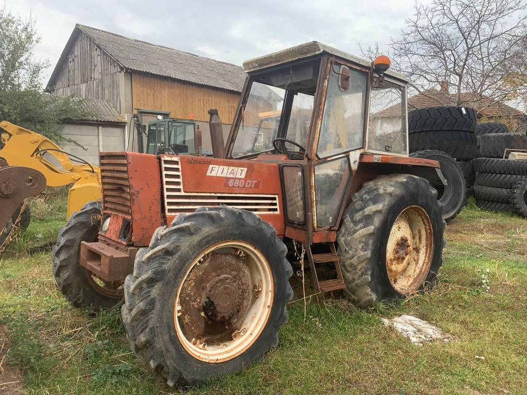 Fiat 680 DT - جرار: صور 1 Fiat 680 DT - جرار: صور 1