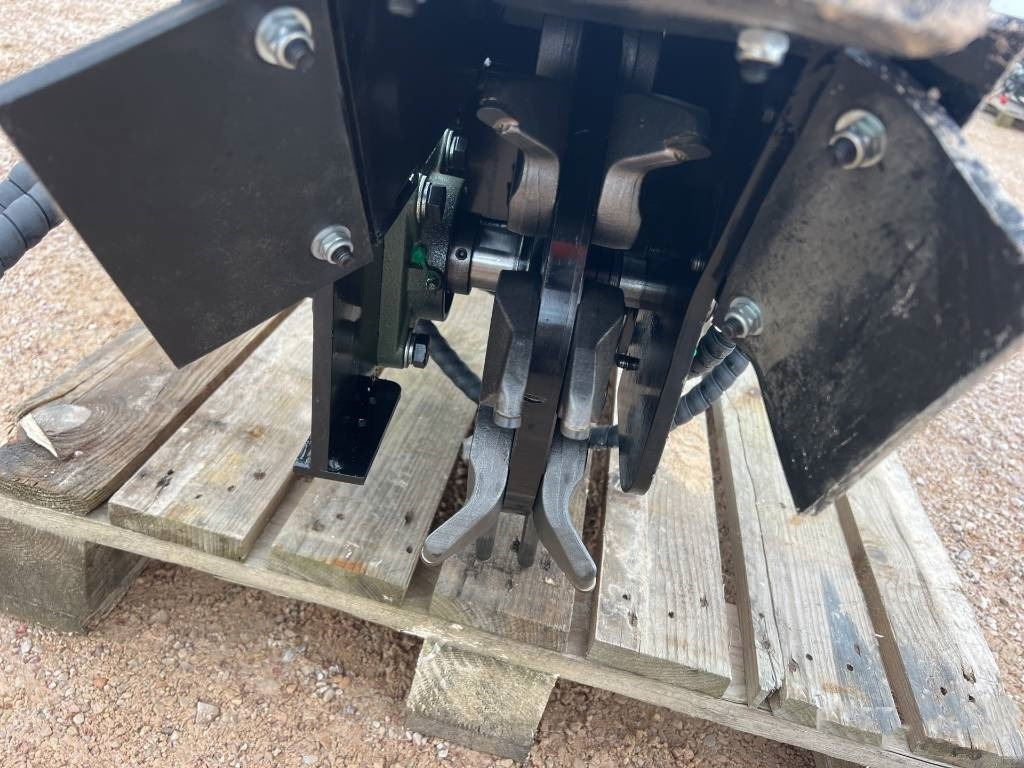 Future FT-SG45 Stump Grinder - جلاخات أجذال الشجر: صور 5 Future FT-SG45 Stump Grinder - جلاخات أجذال الشجر: صور 5