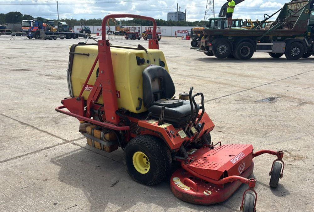 Gianni Ferrari GF600N - جزازة المروج: صور 4 Gianni Ferrari GF600N - جزازة المروج: صور 4