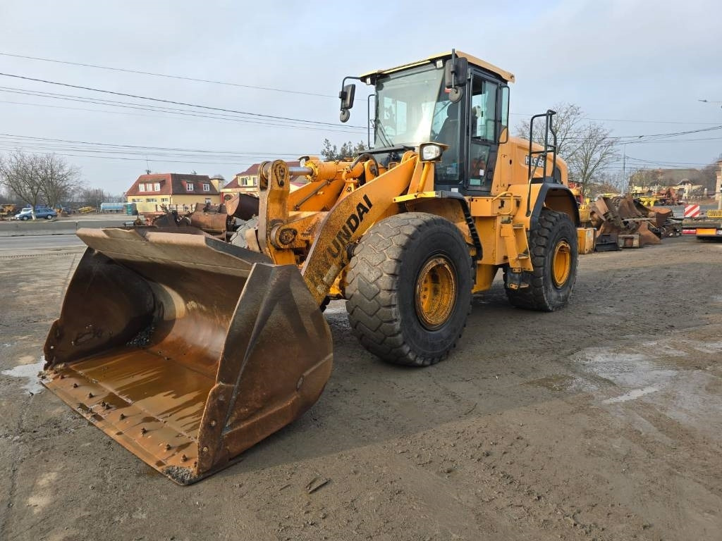 Hyundai HL 960 - اللودر بعجل: صور 1 Hyundai HL 960 - اللودر بعجل: صور 1