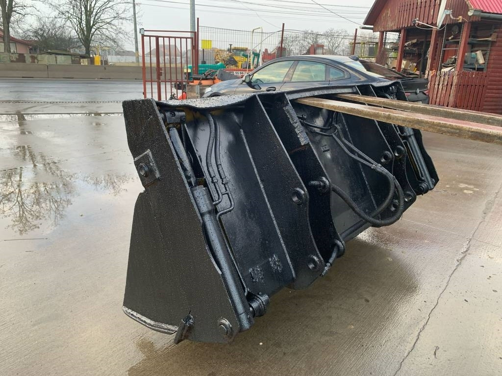 JCB 3CX Multifunctional Bucket - مخلبي - آلات البناء: صور 4 JCB 3CX Multifunctional Bucket - مخلبي - آلات البناء: صور 4