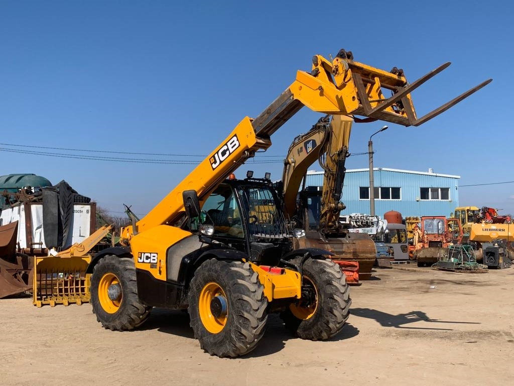 رافعة تلسكوبية JCB 531-70: صور 6
