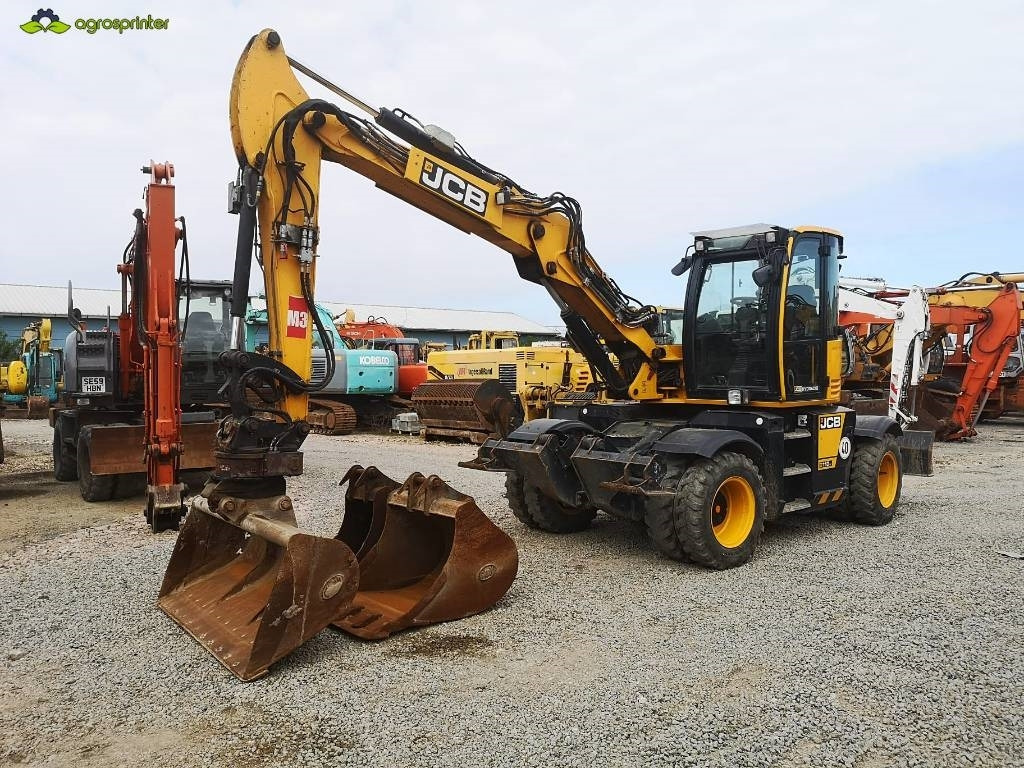 JCB Hydradig 110W - حفارة على عجلات: صور 1 JCB Hydradig 110W - حفارة على عجلات: صور 1