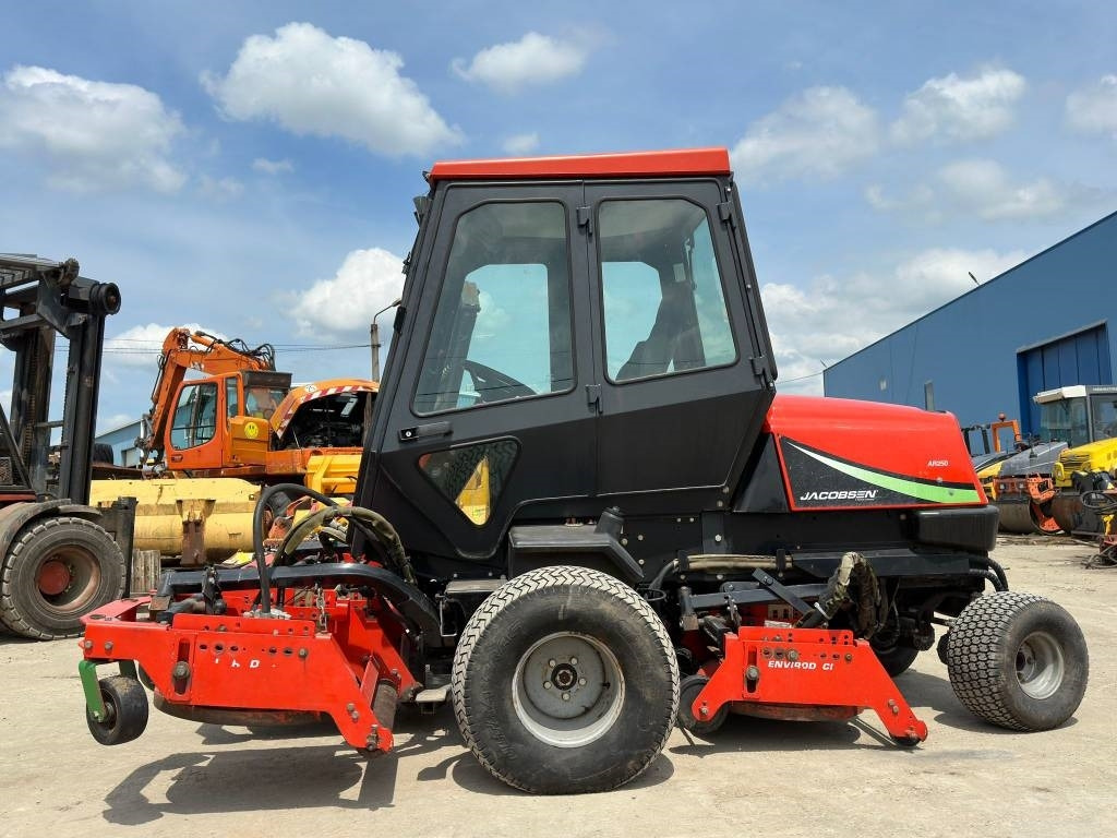 Jacobsen AR250  - جزازة المروج: صور 2 Jacobsen AR250  - جزازة المروج: صور 2