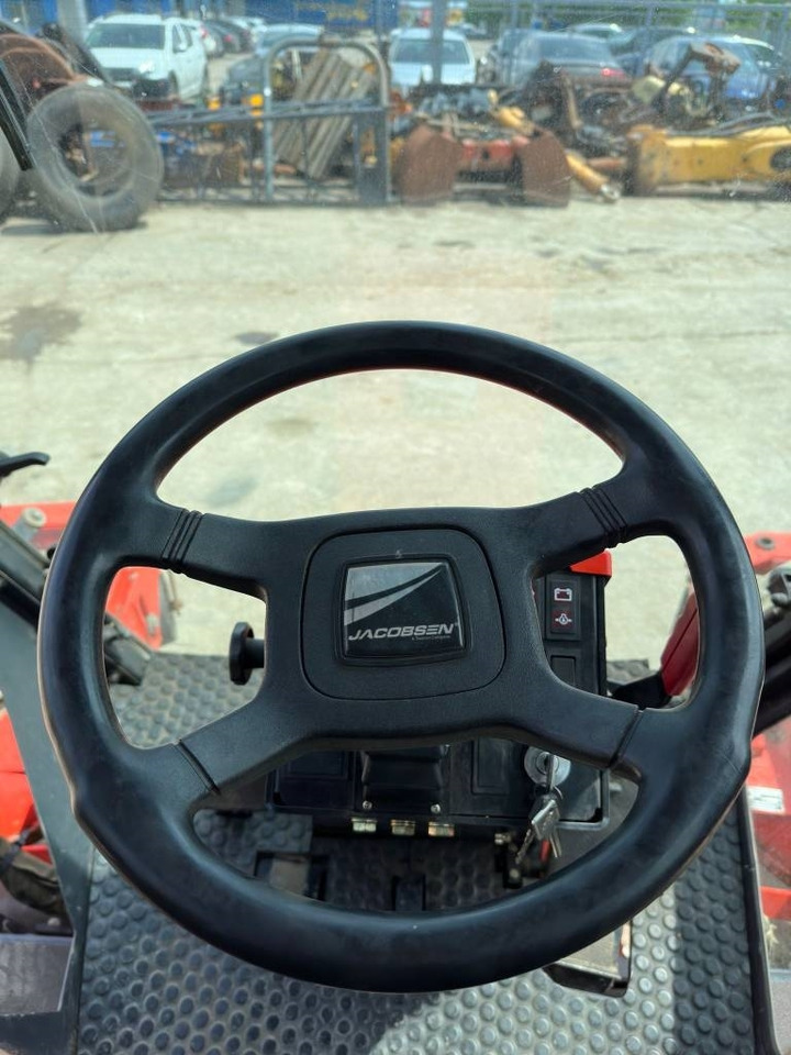 Jacobsen AR250  - جزازة المروج: صور 3 Jacobsen AR250  - جزازة المروج: صور 3