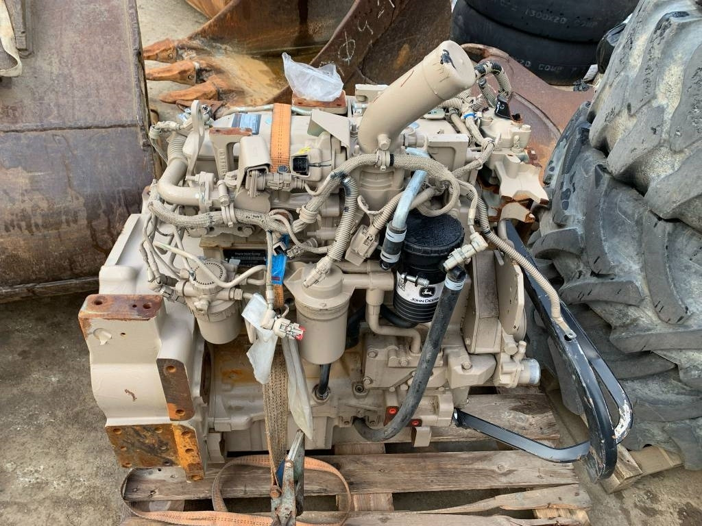 John Deere 4045HRT90 ENGINE  - المحرك - آلات البناء: صور 4 John Deere 4045HRT90 ENGINE  - المحرك - آلات البناء: صور 4