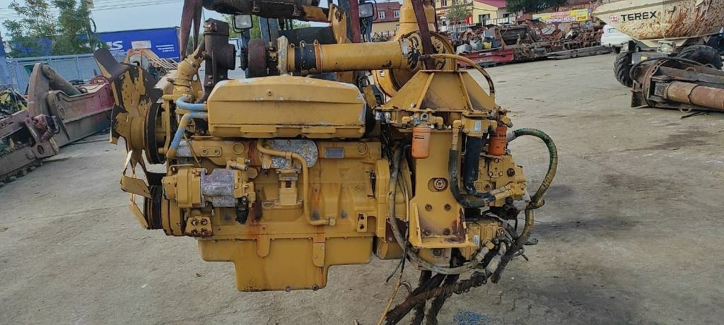 John Deere 6081 AF  - المحرك - آلات البناء: صور 3 John Deere 6081 AF  - المحرك - آلات البناء: صور 3