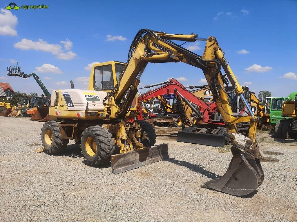Komatsu PW 95 - حفارة مصغرة: صور 2 Komatsu PW 95 - حفارة مصغرة: صور 2