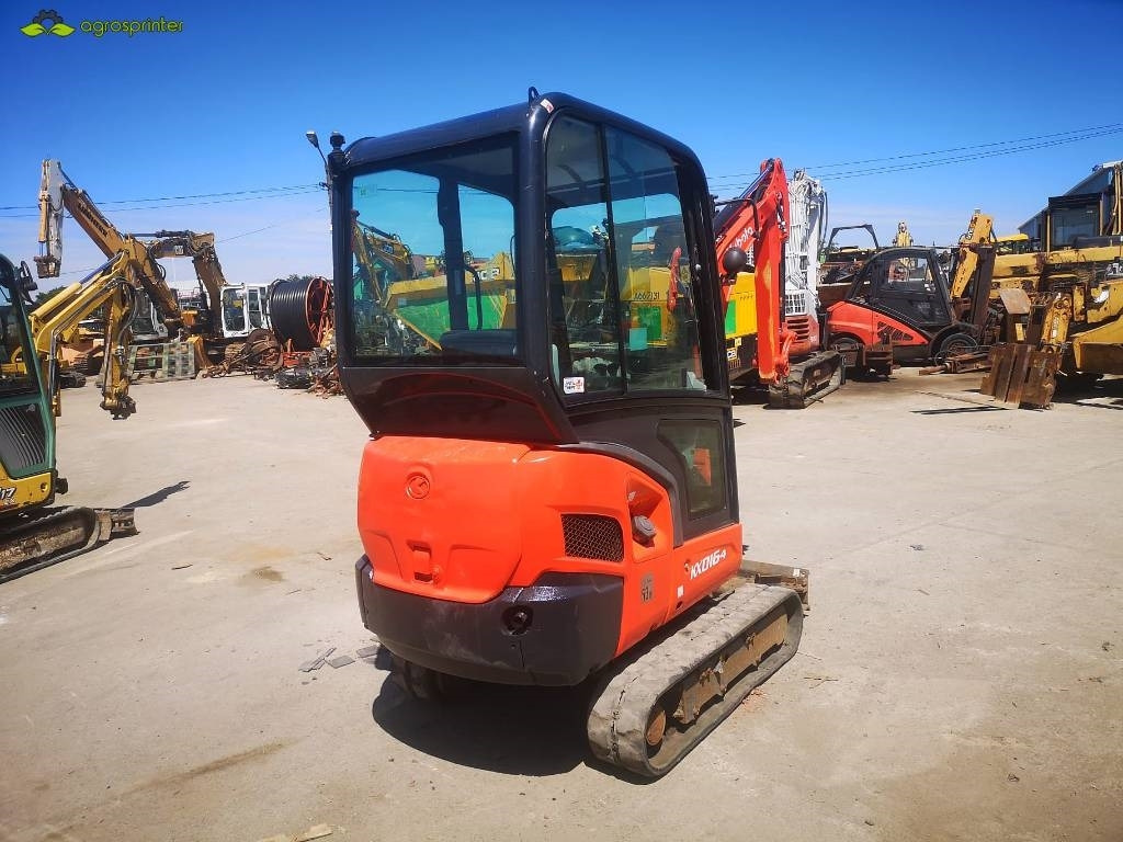 Kubota KX 016-4 - حفارة مصغرة: صور 3 Kubota KX 016-4 - حفارة مصغرة: صور 3