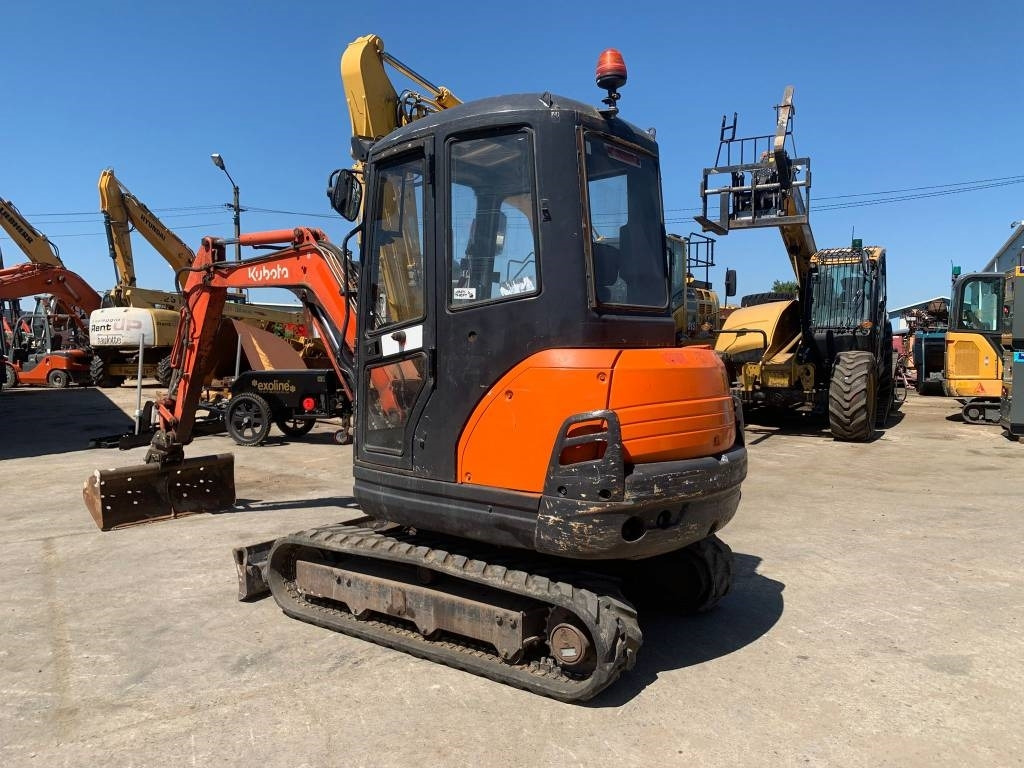Kubota KX 61-3 - حفارة مصغرة: صور 3 Kubota KX 61-3 - حفارة مصغرة: صور 3