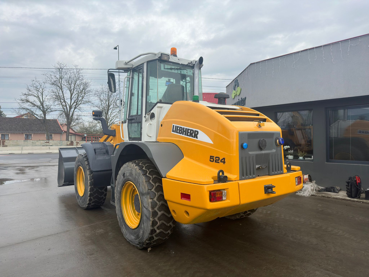 LIEBHERR L524 - اللودر بعجل: صور 4 LIEBHERR L524 - اللودر بعجل: صور 4