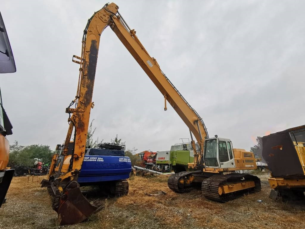 Liebherr R 942 Litronic - حفارات زحافة: صور 1 Liebherr R 942 Litronic - حفارات زحافة: صور 1