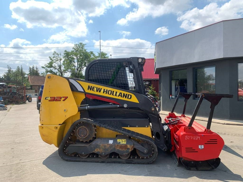 New Holland C327 - شيول صغير: صور 5 New Holland C327 - شيول صغير: صور 5