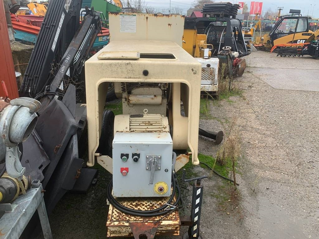 Schwing P88E - مضخة خرسانة ثابتة: صور 4 Schwing P88E - مضخة خرسانة ثابتة: صور 4