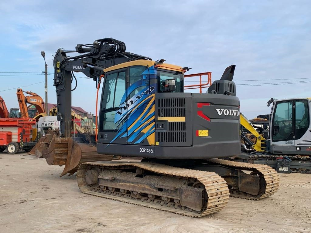 Volvo ECR145EL - حفارات زحافة: صور 3 Volvo ECR145EL - حفارات زحافة: صور 3