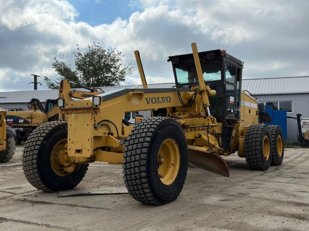 Volvo G 730 VHP - آلة تسوية الأرض: صور 4 Volvo G 730 VHP - آلة تسوية الأرض: صور 4