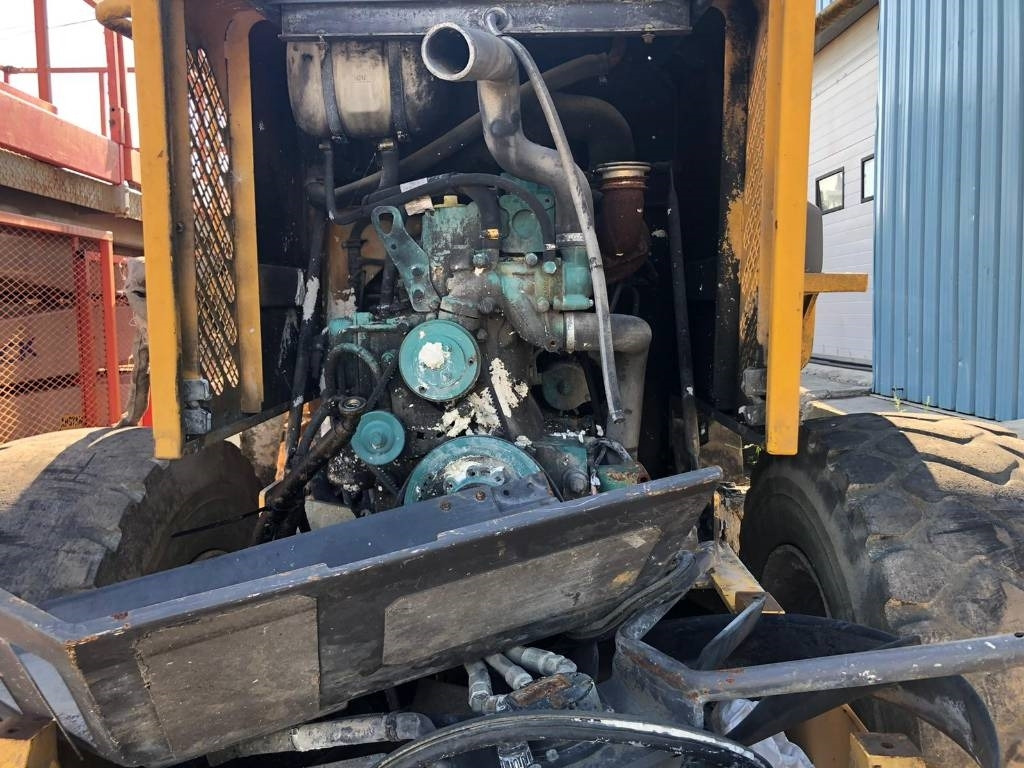 Volvo L 50 E FOR PARTS - اللودر بعجل: صور 2 Volvo L 50 E FOR PARTS - اللودر بعجل: صور 2