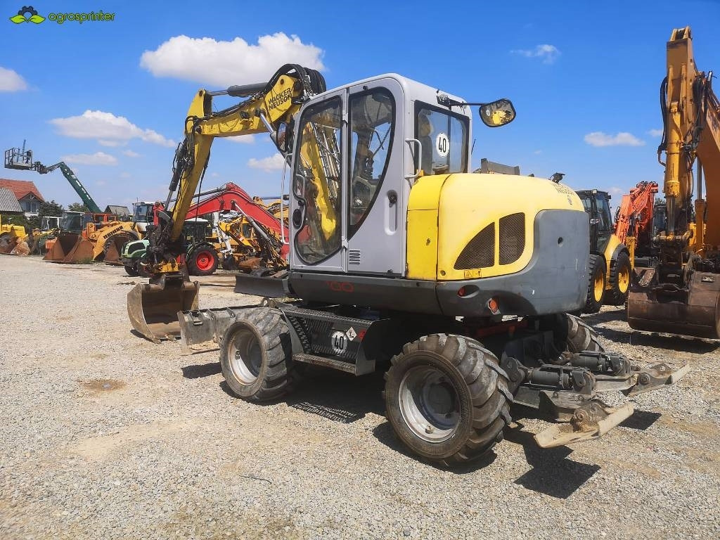 Wacker Neuson EW 100 - حفارة على عجلات: صور 5 Wacker Neuson EW 100 - حفارة على عجلات: صور 5