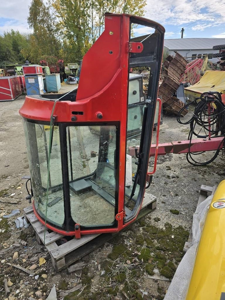 Yanmar Vio 25 Cabine - الكبائن - آلات البناء: صور 3 Yanmar Vio 25 Cabine - الكبائن - آلات البناء: صور 3