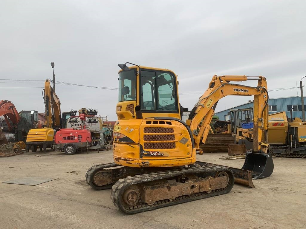 Yanmar Vio 50 U - حفارة مصغرة: صور 4 Yanmar Vio 50 U - حفارة مصغرة: صور 4
