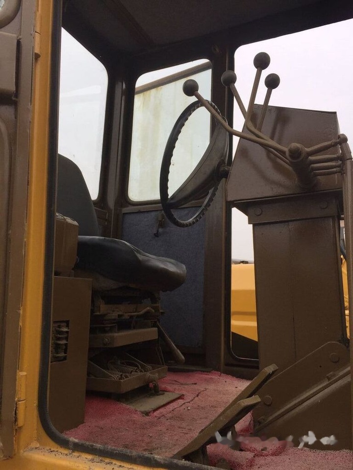 Caterpillar CAT 120G - آلة تسوية الأرض: صور 2 Caterpillar CAT 120G - آلة تسوية الأرض: صور 2