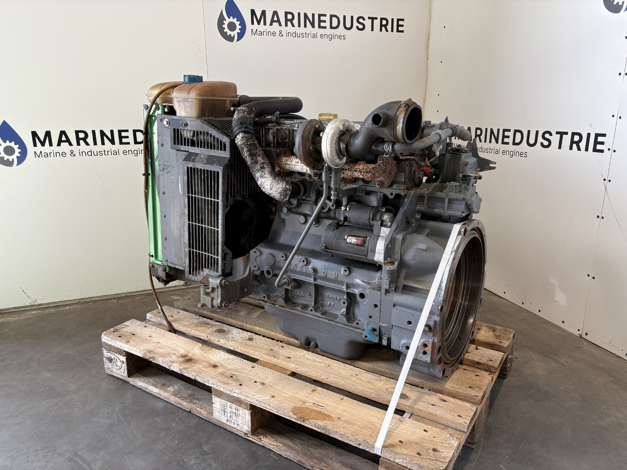 DEUTZ BF4M 1012 - المحرك: صور 3 DEUTZ BF4M 1012 - المحرك: صور 3