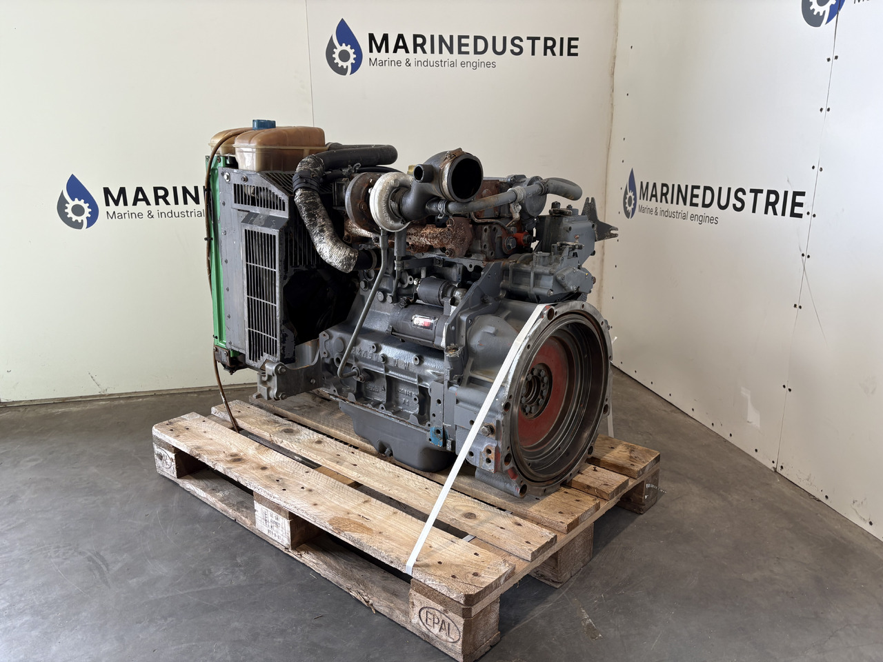 DEUTZ BF4M 1012 - المحرك: صور 4 DEUTZ BF4M 1012 - المحرك: صور 4
