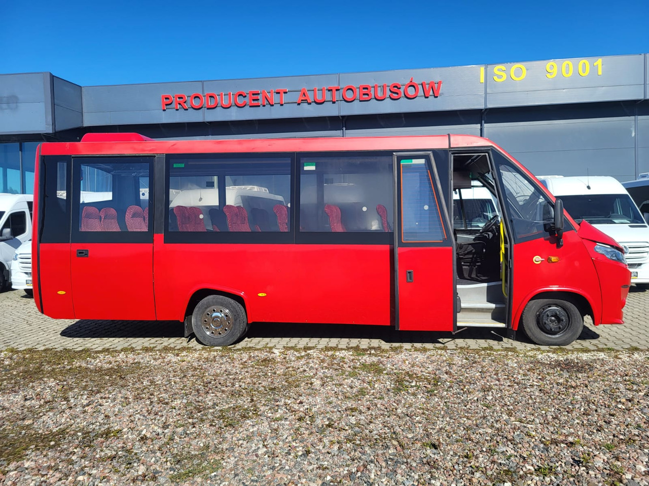 IVECO Daily Kapena- 35 Miejsc - حافلة صغيرة, ميكروباص: صور 4 IVECO Daily Kapena- 35 Miejsc - حافلة صغيرة, ميكروباص: صور 4