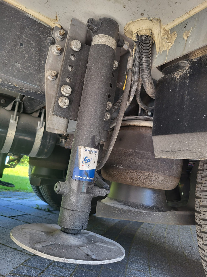 موتر هوم متكامل NIESMANN + BISCHOFF 920: صور 16 موتر هوم متكامل NIESMANN + BISCHOFF 920: صور 16