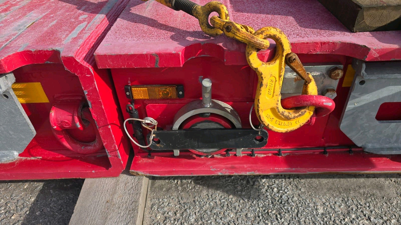 FAYMONVILLE Combimax - عربة مسطحة منخفضة نصف مقطورة: صور 5 FAYMONVILLE Combimax - عربة مسطحة منخفضة نصف مقطورة: صور 5