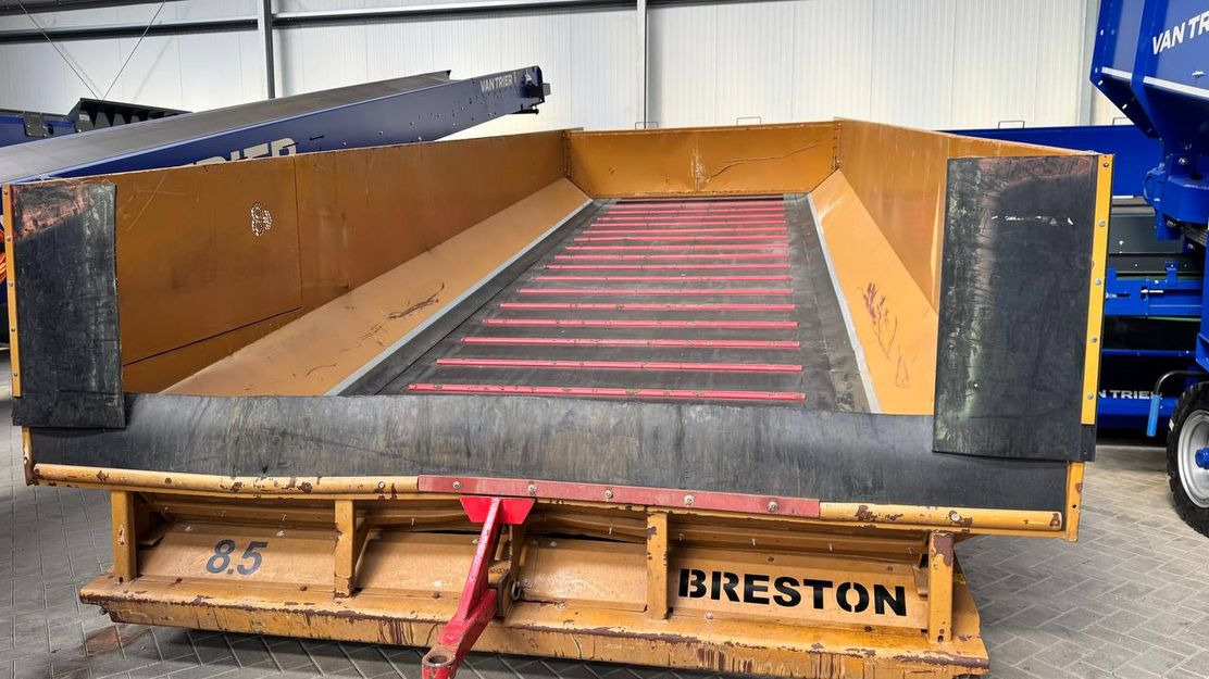 Breston NB10-250H Dosing bunker - معدات التخزين: صور 1 Breston NB10-250H Dosing bunker - معدات التخزين: صور 1