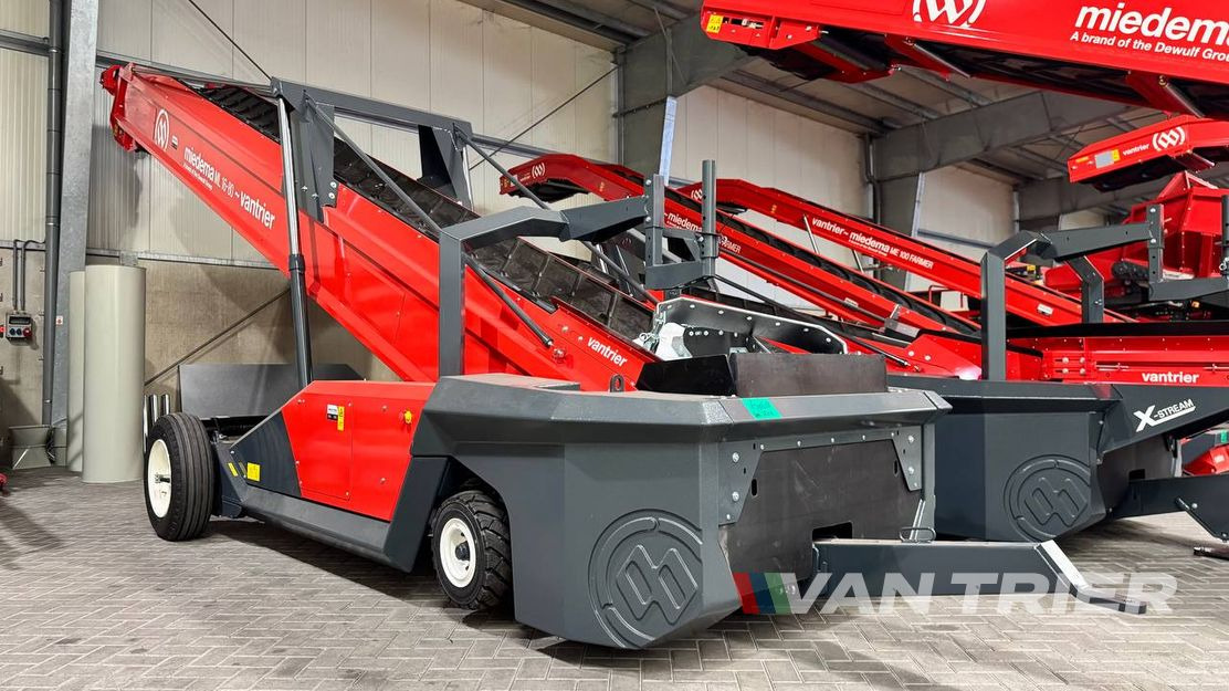 Miedema ML1680 Premium Store loader - سيور ناقلة: صور 2 Miedema ML1680 Premium Store loader - سيور ناقلة: صور 2