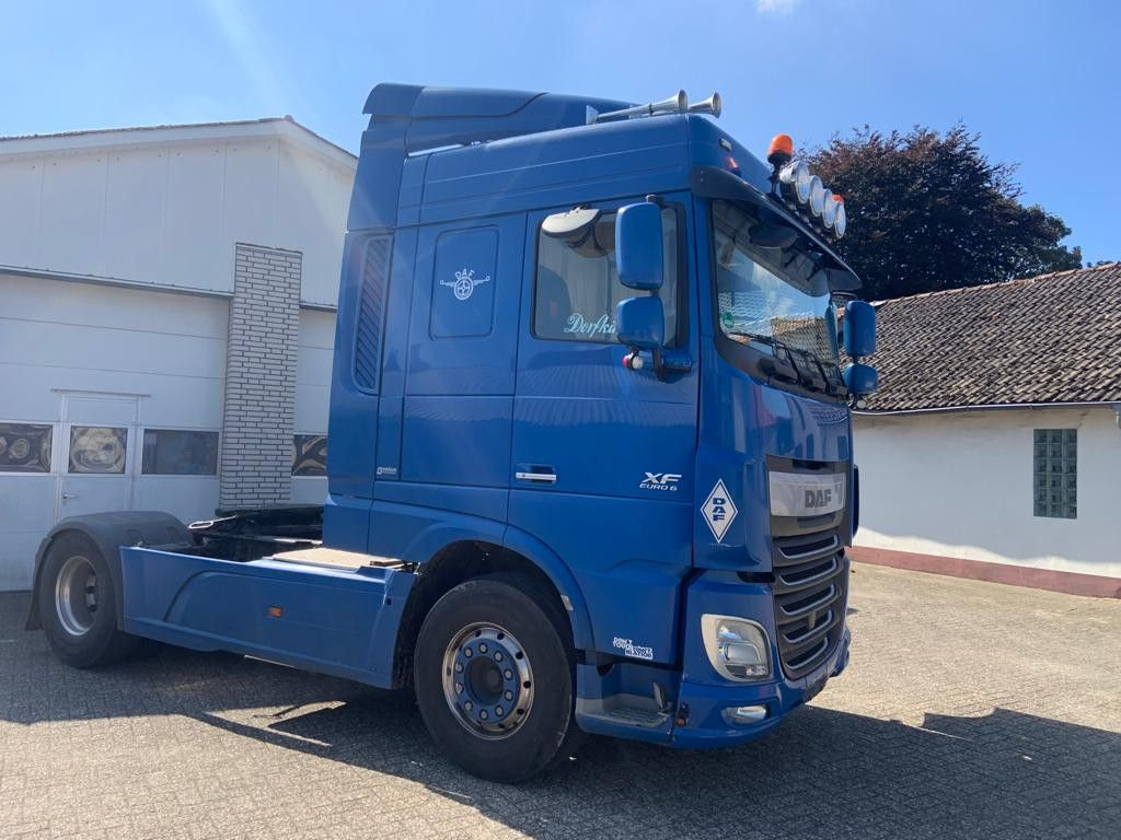 DAF XF 106.440PS SC SZM Top zustand 1-Hand - شاحنة جرار: صور 2 DAF XF 106.440PS SC SZM Top zustand 1-Hand - شاحنة جرار: صور 2