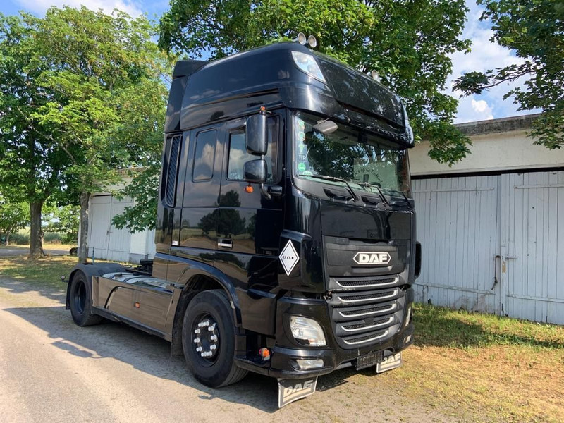 DAF XF 106/460 SSC Vollausstattung - شاحنة جرار: صور 1 DAF XF 106/460 SSC Vollausstattung - شاحنة جرار: صور 1