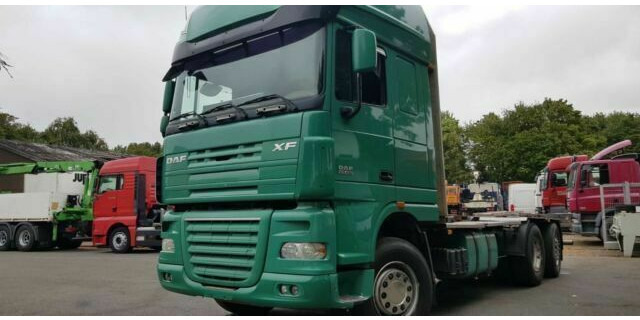 DAF XF105-460Super Spacs Cap G.Haus/Hoch Retarder - شاحنة قطع الأشجار: صور 1 DAF XF105-460Super Spacs Cap G.Haus/Hoch Retarder - شاحنة قطع الأشجار: صور 1