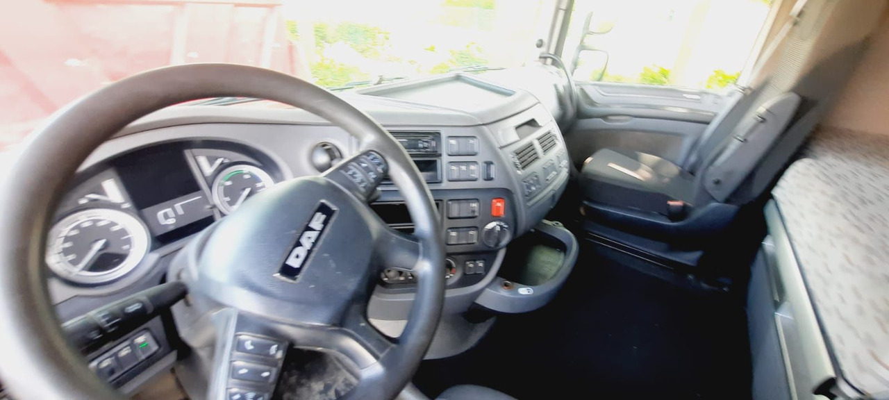 DAF XF106-460PS 1-Hand - شاحنة جرار: صور 5 DAF XF106-460PS 1-Hand - شاحنة جرار: صور 5