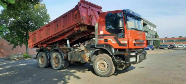 Iveco 260AD500PS 6x4 Blatt/Blatt AHK Retarder - قلابات: صور 3 Iveco 260AD500PS 6x4 Blatt/Blatt AHK Retarder - قلابات: صور 3