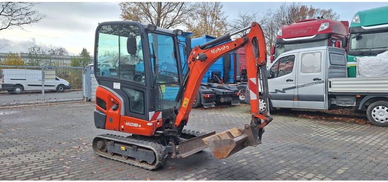 Kubota KX018-4 - حفارة مصغرة: صور 1 Kubota KX018-4 - حفارة مصغرة: صور 1
