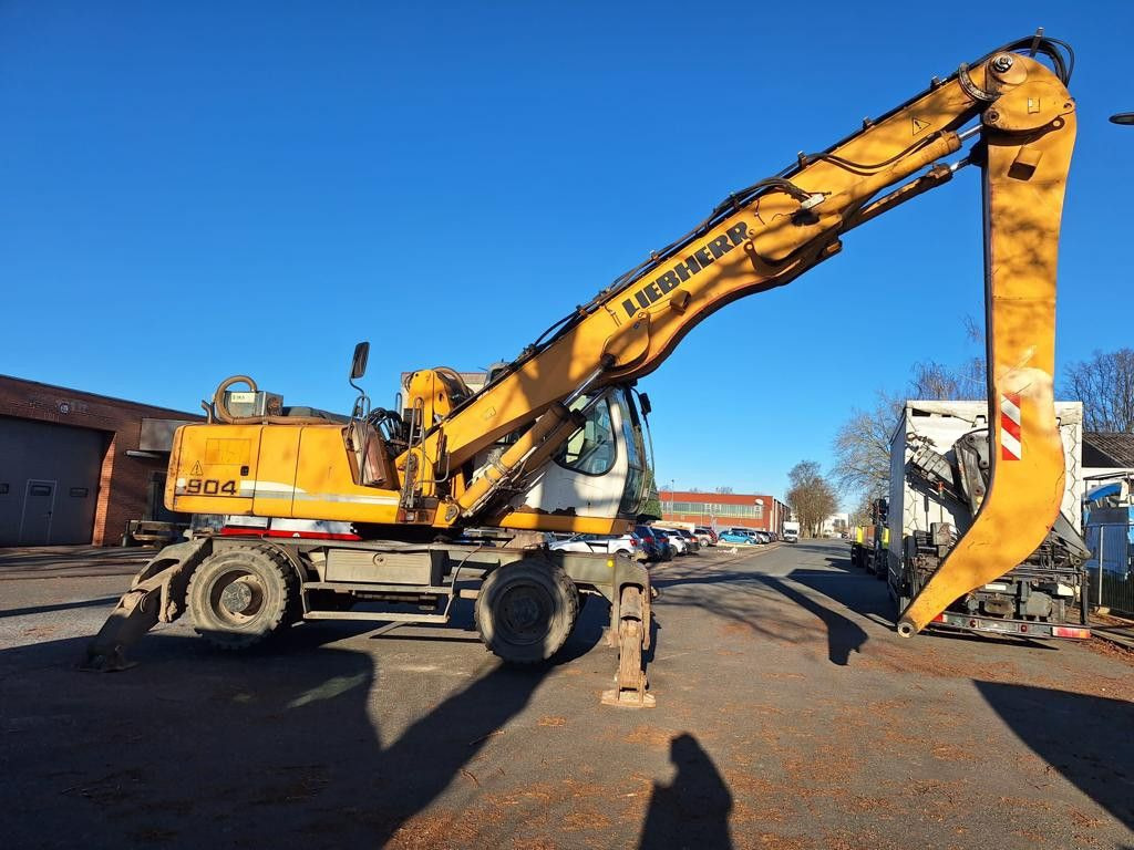 Liebherr A904C Umschlagbagger Greifer +Magnetvorbereitun - حفارة على عجلات: صور 4 Liebherr A904C Umschlagbagger Greifer +Magnetvorbereitun - حفارة على عجلات: صور 4