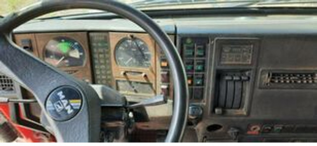 شاحنة ذات الخطاف MAN 26.272 K Abroller Blatt/Blatt 6x4: صور 9 شاحنة ذات الخطاف MAN 26.272 K Abroller Blatt/Blatt 6x4: صور 9