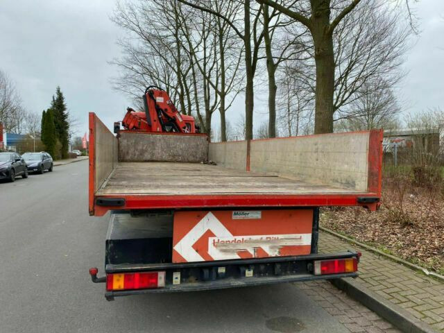 MAN ME18.284 mit Kran Not Aus Hiab 122B - شاحنات مسطحة, شاحنة كرين: صور 2 MAN ME18.284 mit Kran Not Aus Hiab 122B - شاحنات مسطحة, شاحنة كرين: صور 2