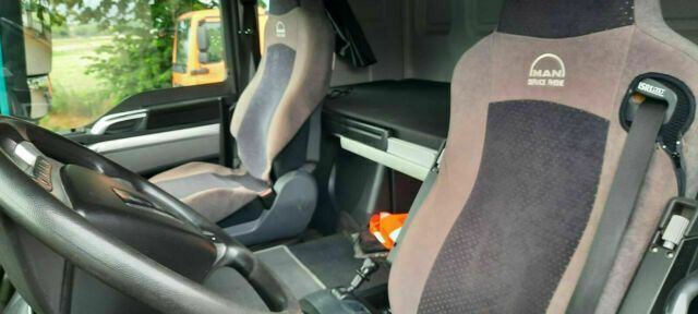 MAN TGS 18.440 Abroller mit Funk +Kran vor إيجار MAN TGS 18.440 Abroller mit Funk +Kran vor: صور 11 MAN TGS 18.440 Abroller mit Funk +Kran vor إيجار MAN TGS 18.440 Abroller mit Funk +Kran vor: صور 11