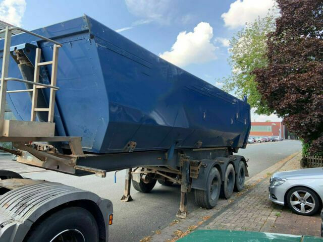 Meiller Kippmulde 24 Kubik - قلابة نصف مقطورة: صور 1 Meiller Kippmulde 24 Kubik - قلابة نصف مقطورة: صور 1