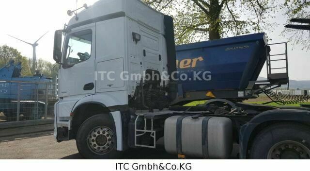 Mercedes-Benz 1840 Actros G.Haus-Hochdach German Truck Vollau - شاحنة جرار: صور 2 Mercedes-Benz 1840 Actros G.Haus-Hochdach German Truck Vollau - شاحنة جرار: صور 2